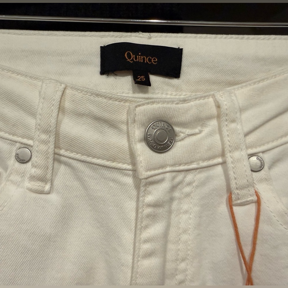 NWT Quince Bella stretch straight jeans size 25 inseam 26 - Picture 2 of 5